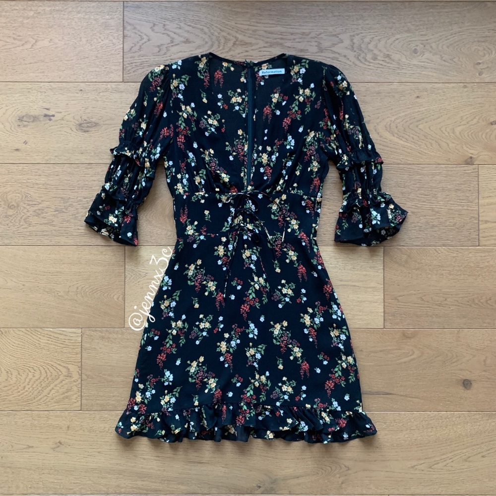 ❌[SOLD]❌Reformation Laurelei Dress || Vionnett - Picture 4 of 16